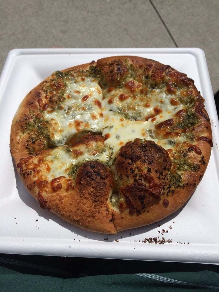 Basil Pesto Pizza